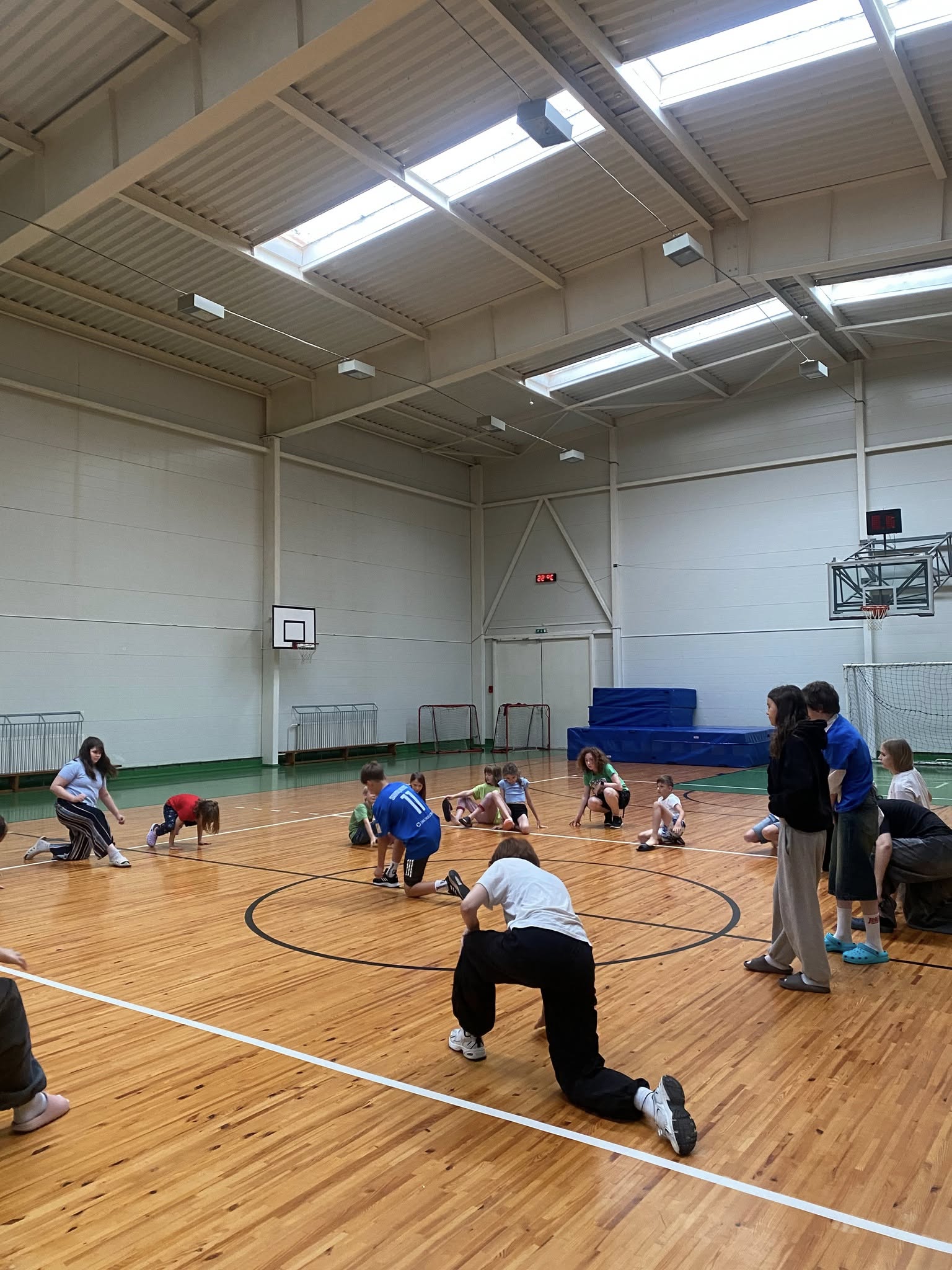 May be an image of 11 people, people playing tennis, people playing basketball and people playing voleyball