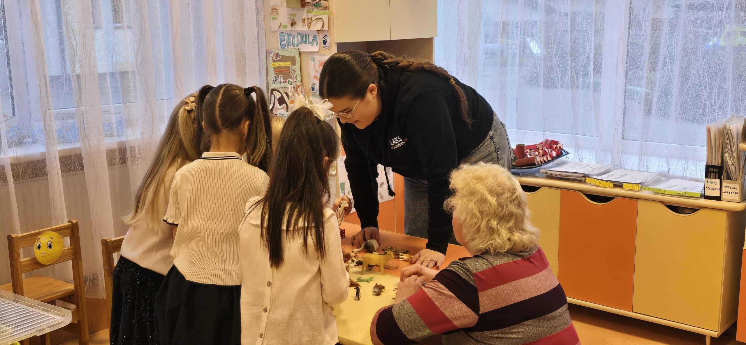 No photo description available.