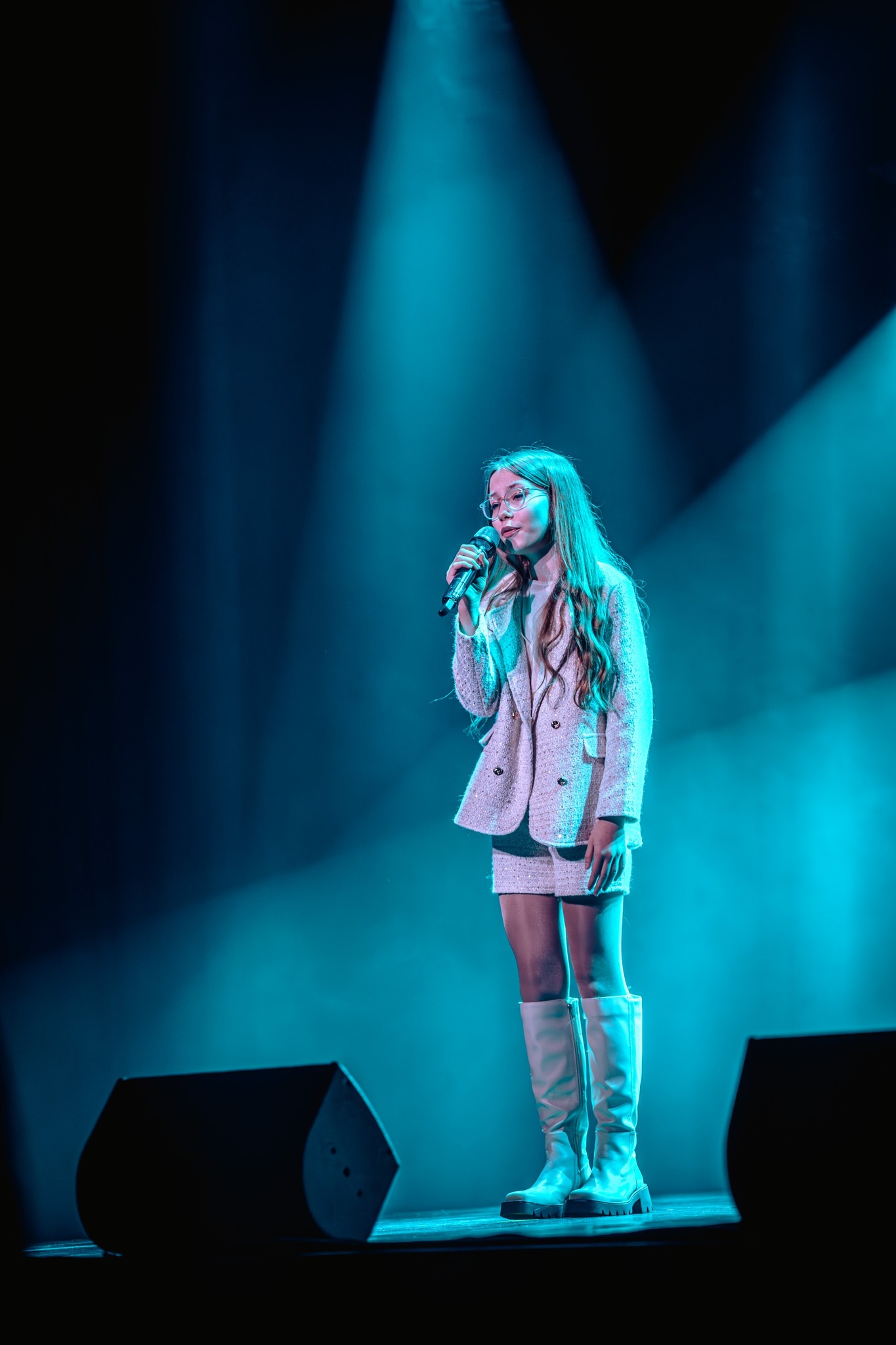 No photo description available.