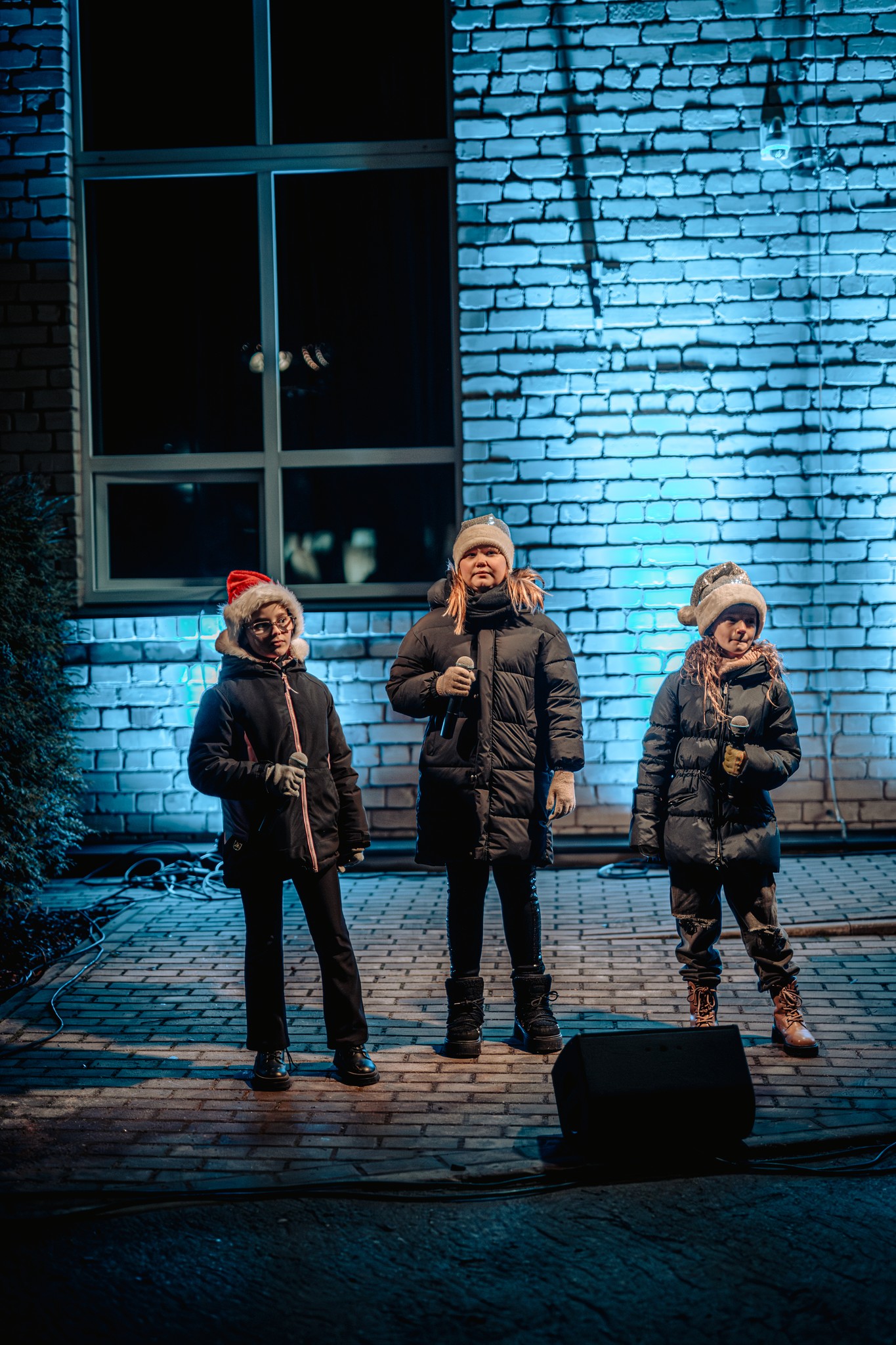 No photo description available.