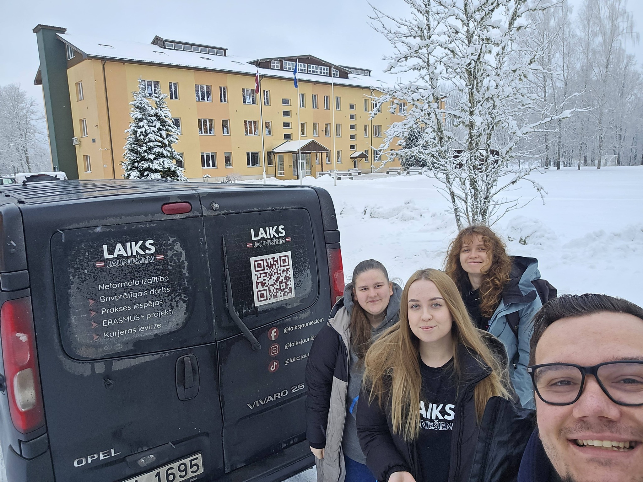 May be an image of jeep, ski slope and text